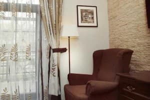 Мини-отель Petrani Central. Апартаменты двухместный с балконом 5